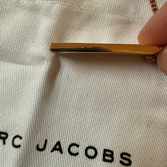 Marc by Marc Jacobs NWT Rose Gold Pendant Bar Tag Chain Long Necklace - Picture 11 of 13